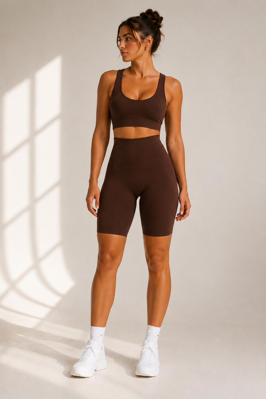 SCULPTFIT™ LONGLINE SHORTS | HOT CHOCOLATE